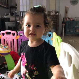 Meet your Posher, Ana